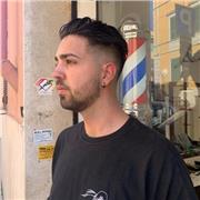 Insegnante di matematica per ragazz* delle medie. È possibile contattarmi per lezioni che partono dalla matematica basilare alle, qualora ci fosse bisogno, equazioni di secondo grado. Lezione in sede solo se residenti in zone vicine, sennò si adopererá la